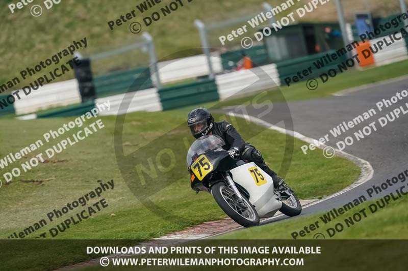cadwell no limits trackday;cadwell park;cadwell park photographs;cadwell trackday photographs;enduro digital images;event digital images;eventdigitalimages;no limits trackdays;peter wileman photography;racing digital images;trackday digital images;trackday photos
